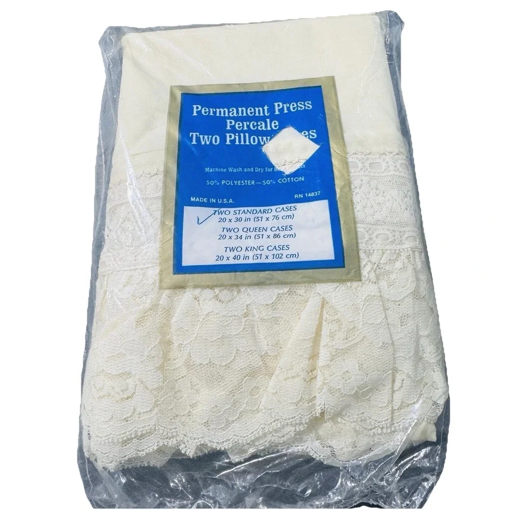 NOS Vintage Ivory Permanent Press Percale Pillowcases Bridal Lace Trim 20x30 USA